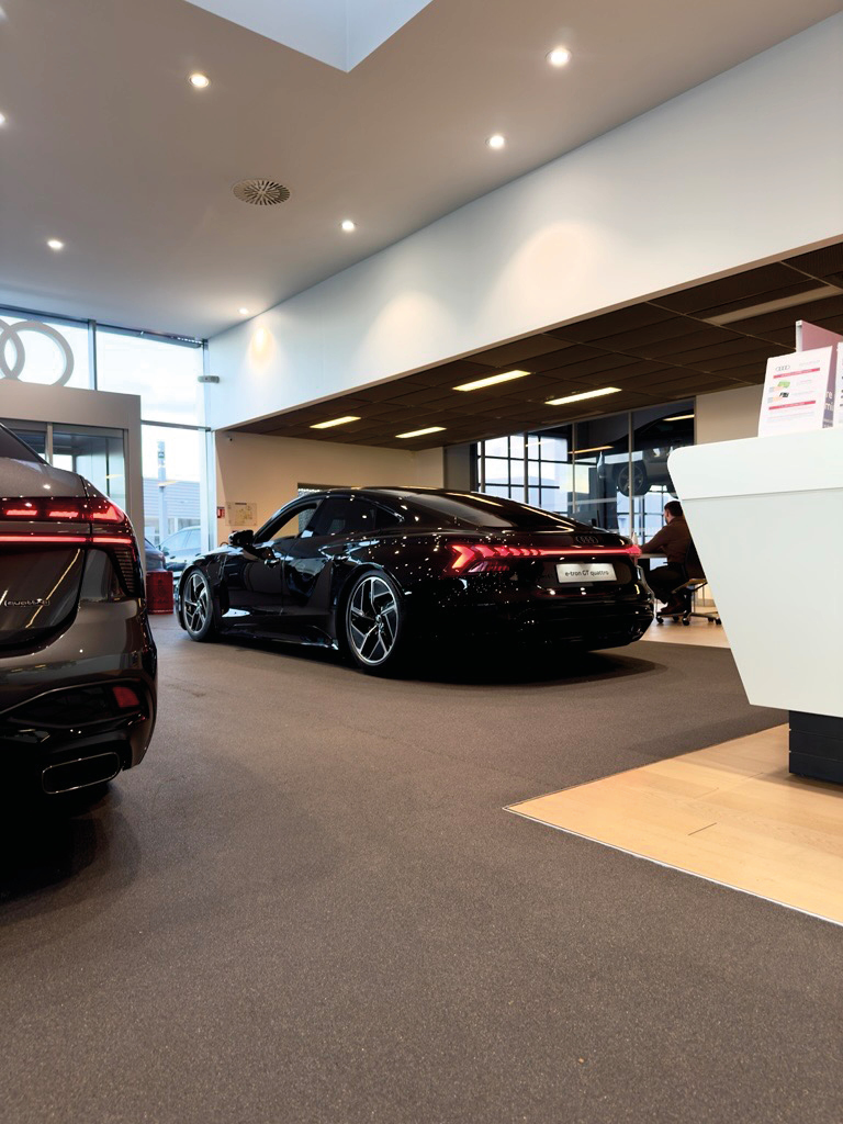 Audi-Best-Days-SCALA-Perpignan-Une-equipe-à-votre-disposition
